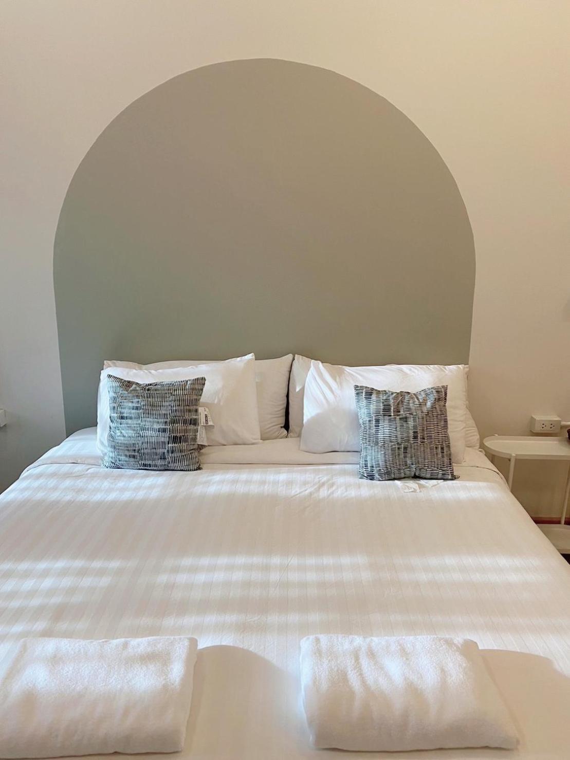 La Moon House Hotel Салая Екстериор снимка