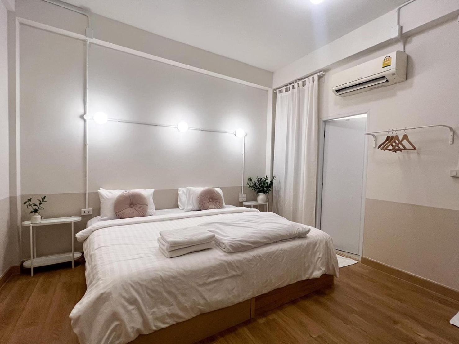 La Moon House Hotel Салая Екстериор снимка
