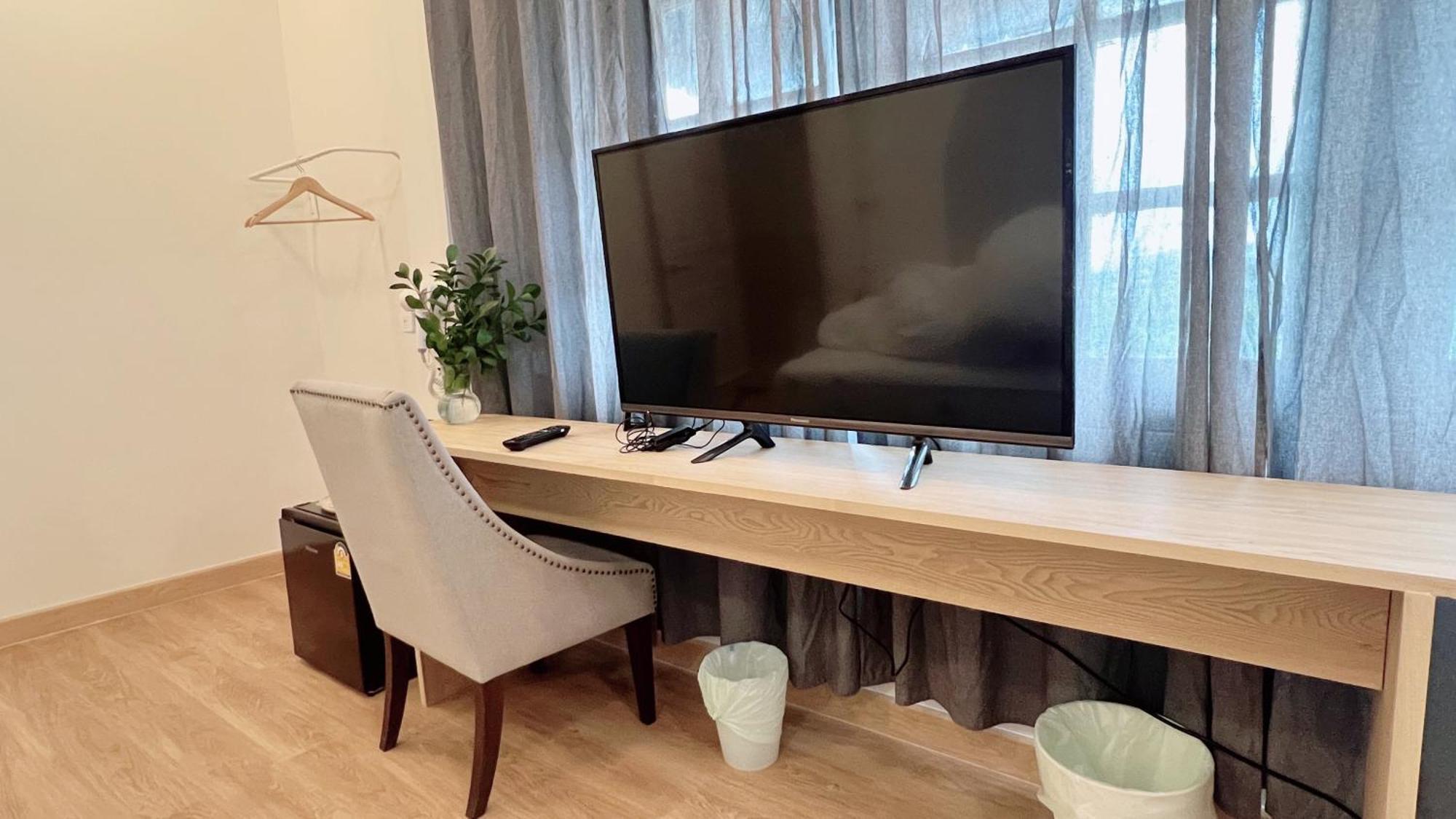 La Moon House Hotel Салая Екстериор снимка
