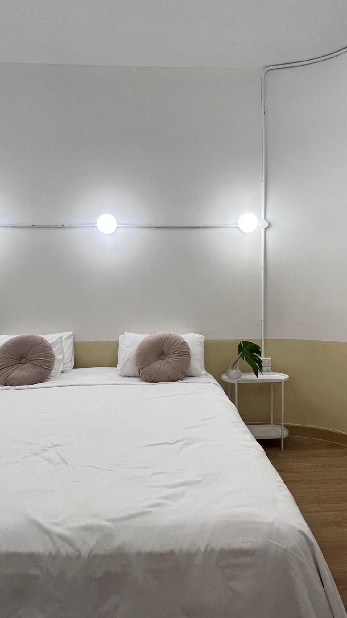La Moon House Hotel Салая Екстериор снимка