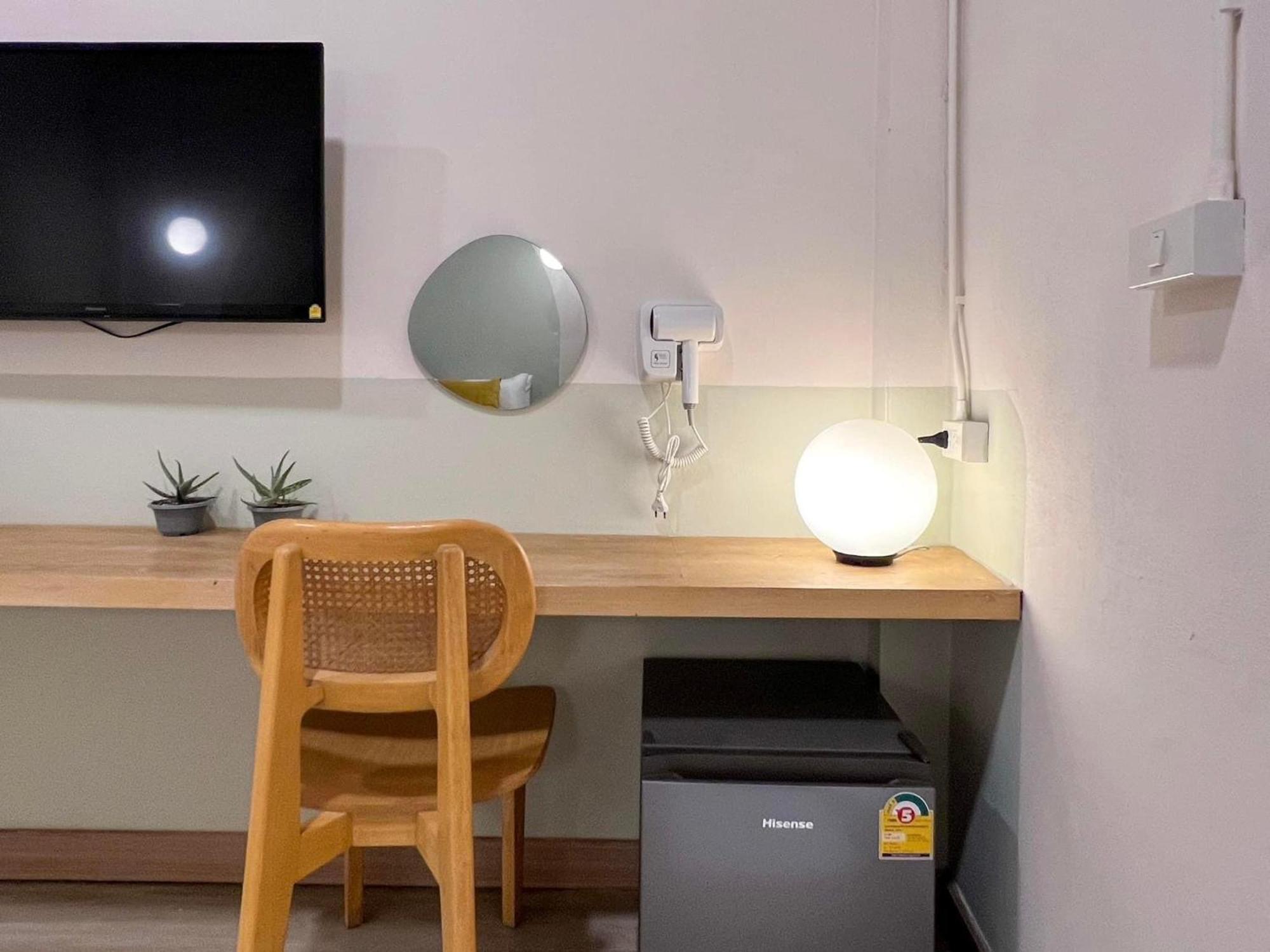 La Moon House Hotel Салая Екстериор снимка